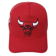 Men PRO STANDARD Chicago Bulls Classic Pinch Trucker Hat