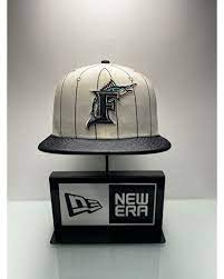 Men NEW ERA Florida Marlins Team Shimmer Fitted Hat