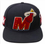 MEN PRO STANDARD MASHUP MIAMI HEAT SNAPBACK HAT